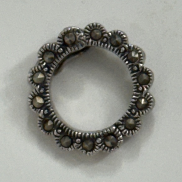 Vintage Black Onyx & Sterling Silver Marcasite Clasp Bail Necklace 8.5" Long - Picture 9 of 13